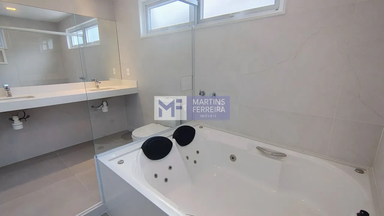 Casa com máquina de lavar, 4 quartos e 5 banheiros — photo 11