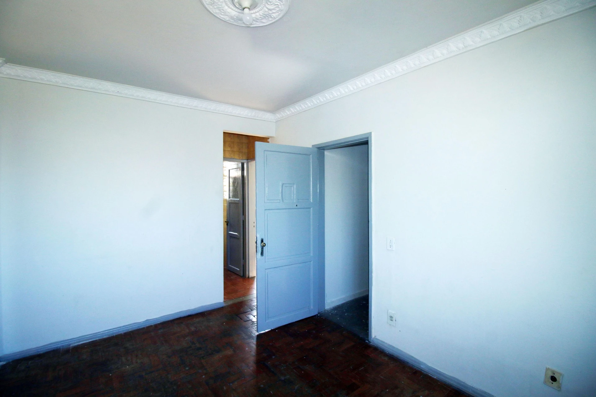 Apartamento sem mobília com 3 quartos e 1 banheiro — photo 26