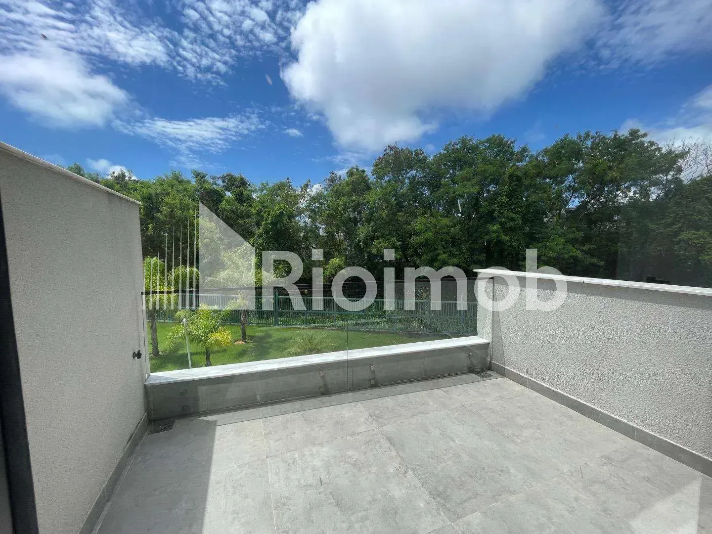 Будинок із кухнею відкритого планування та 5 спальнями 490 м² — photo 21