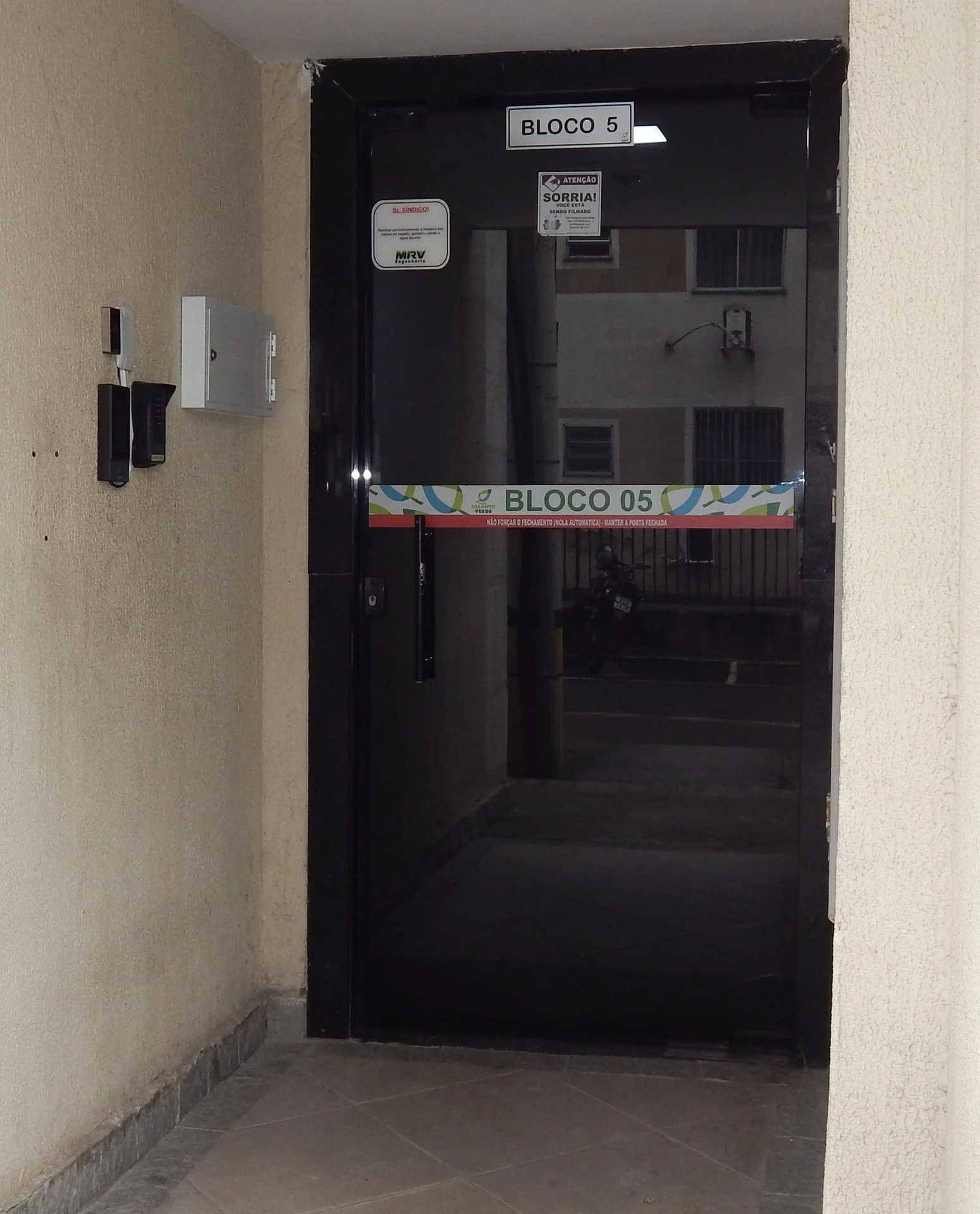 Furnished apartment, 42 m², with a grill on the balcony — photo 36