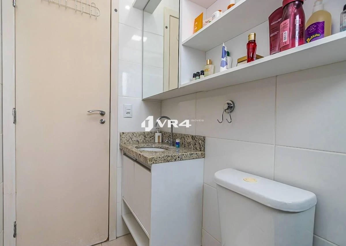 Furnished 3-bedroom apartment with open-plan kitchen — photo 15