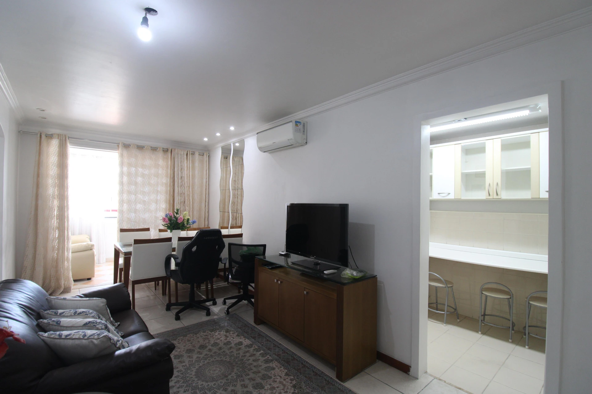 Furnished 2-bedroom apartment with a washing machine
