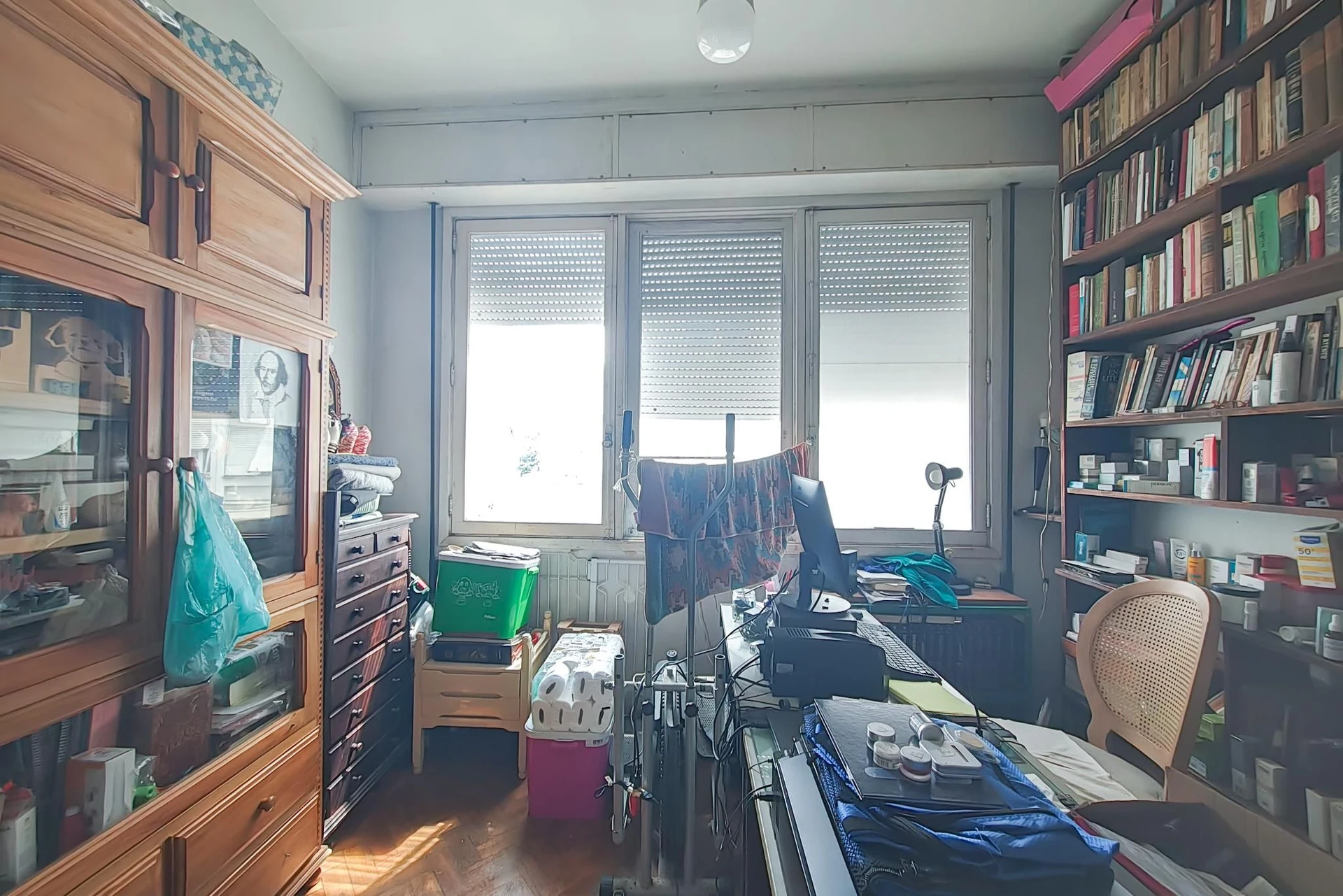 Furnished 2-bedroom apartment with a gas kitchen — photo 11