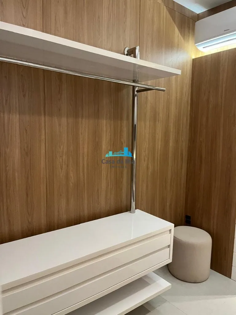 Apartamento semimobiliado com 3 dormitórios e 3 banheiros — photo 17
