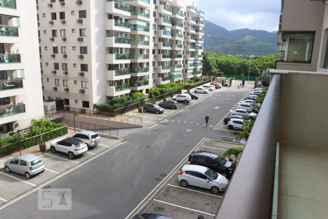 Furnished 2-bedroom apartment with 2 bathrooms and parking — photo 6