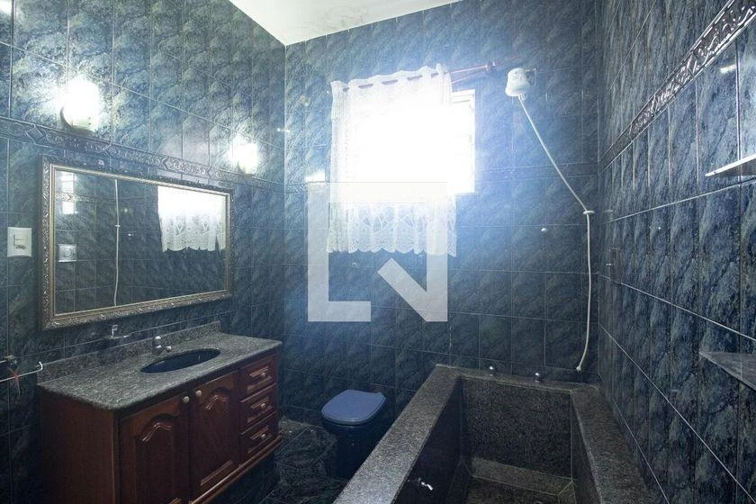 House, 320 m², with a bathtub — photo 21