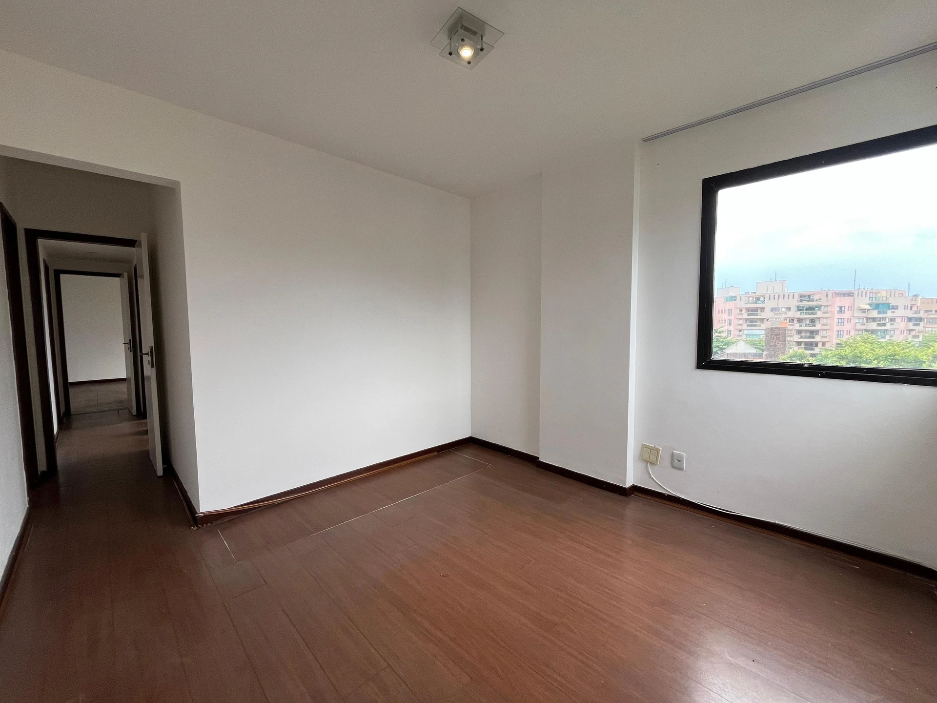 3-bedroom apartment with 2 parking spaces and gas stove — photo 37