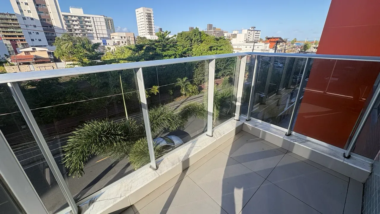 One-bedroom apartment with a water view — photo 7