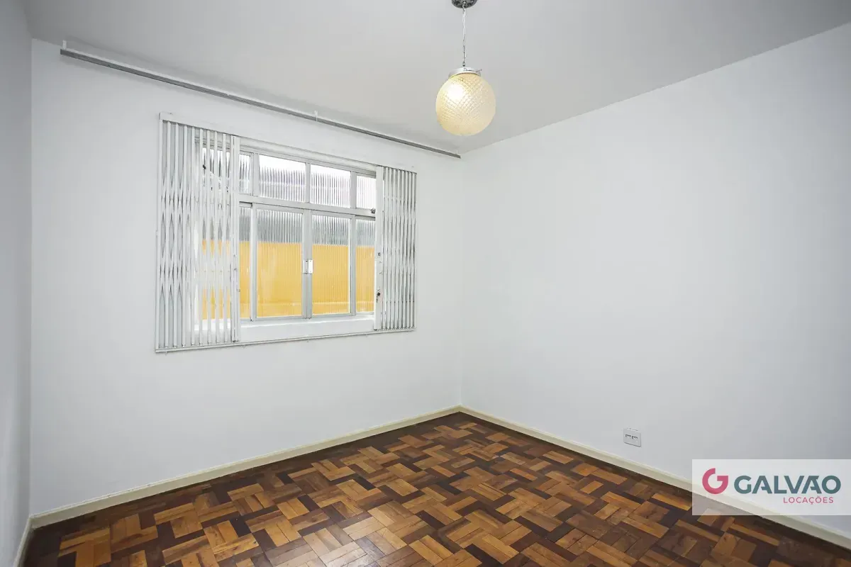 Unfurnished 3-bedroom apartment with 1 bathroom and no parking — photo 16