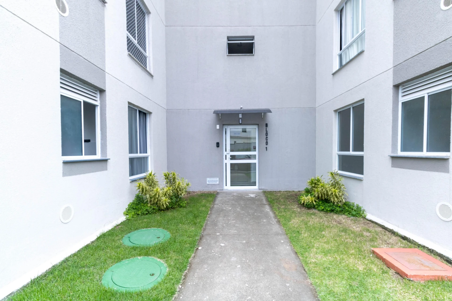 Apartamento en alquiler con 2 dormitorios y 1 plaza — photo 3