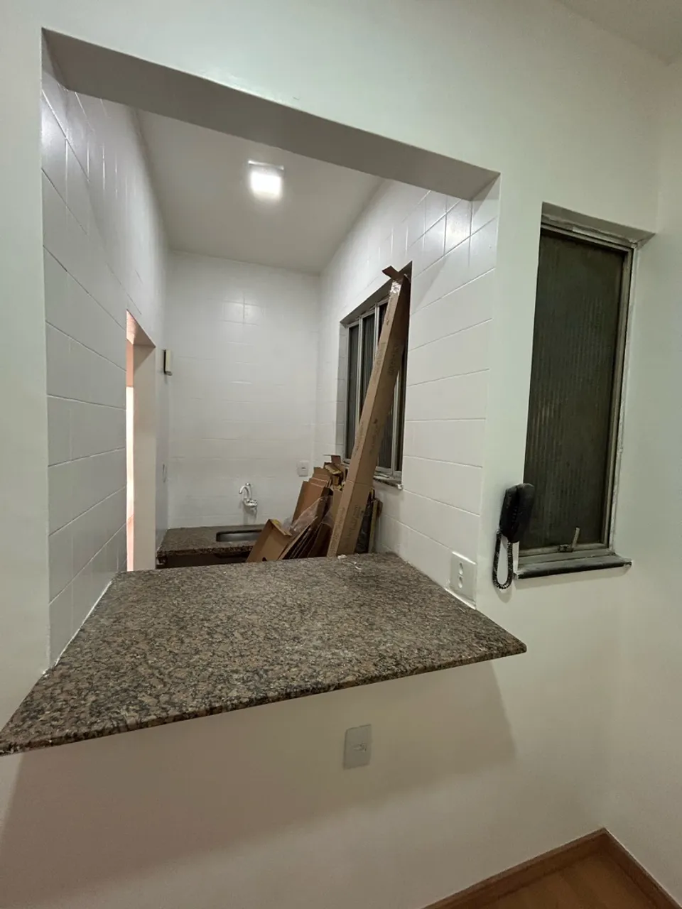 Apartment, 42 m², with wood or laminate floors — photo 2