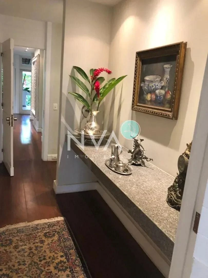 Furnished 1290 m² house with 5 bedrooms and 4 parking — photo 18