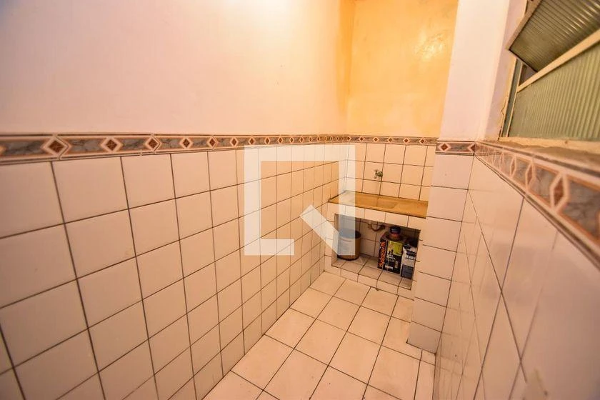 Unfurnished 40 m² apartment with 1 bedroom — photo 3