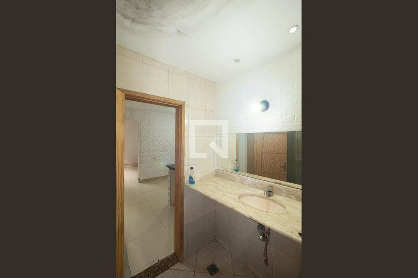 Unfurnished house with 3 bedrooms and 120 m² — photo 21