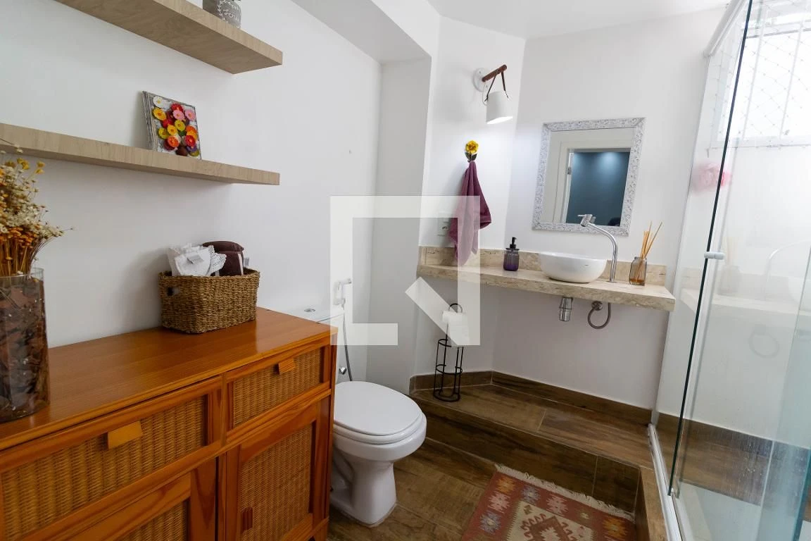 125 m² apartment with a jacuzzi and a bathtub — photo 9