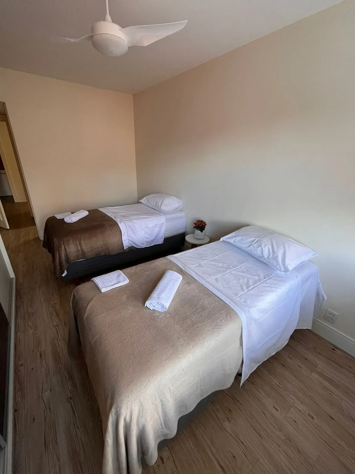 Furnished house with 5 en-suite bedrooms — photo 46