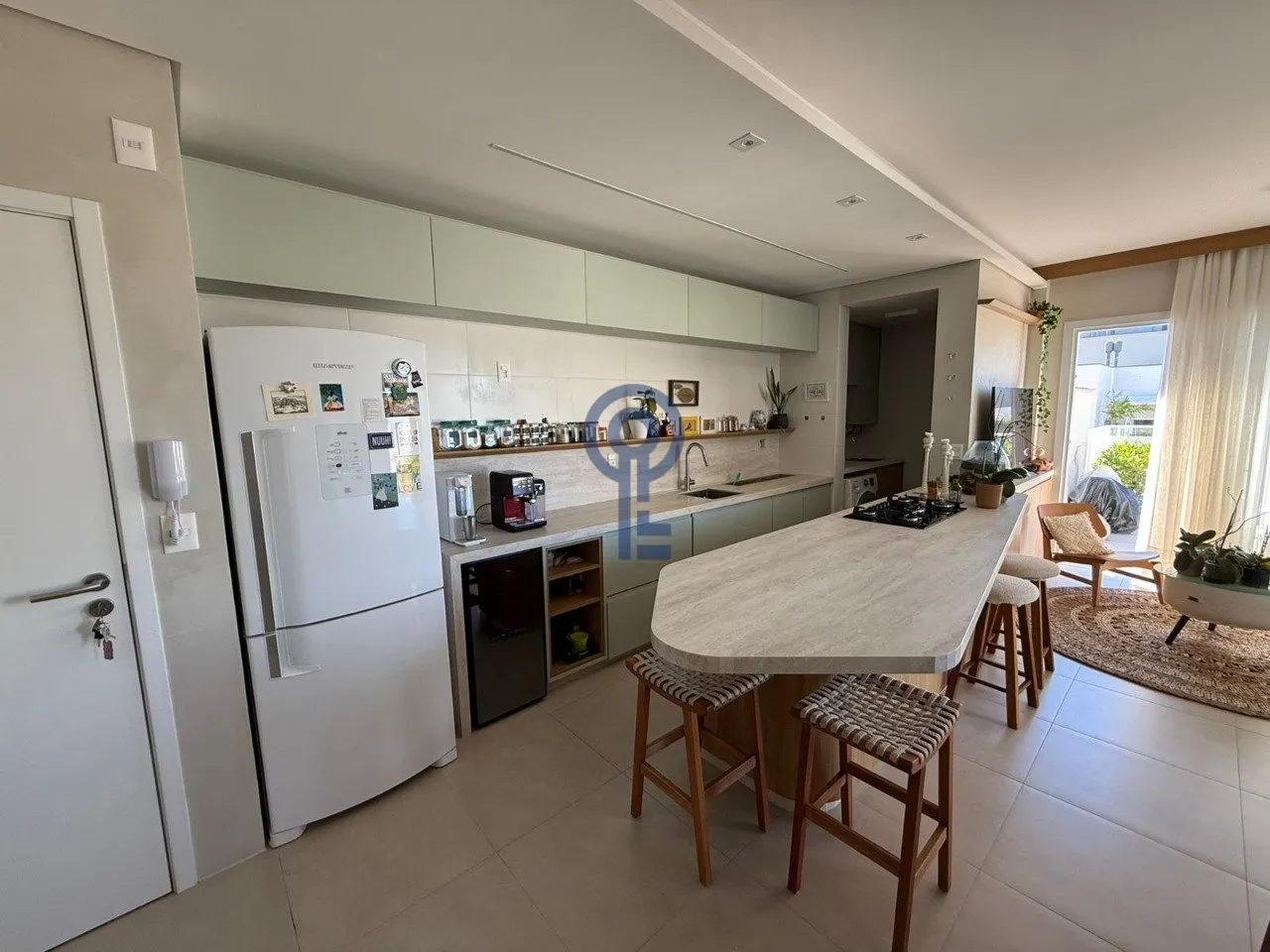 Cobertura com 3 dormitórios, 190 m² e jardim privativo
