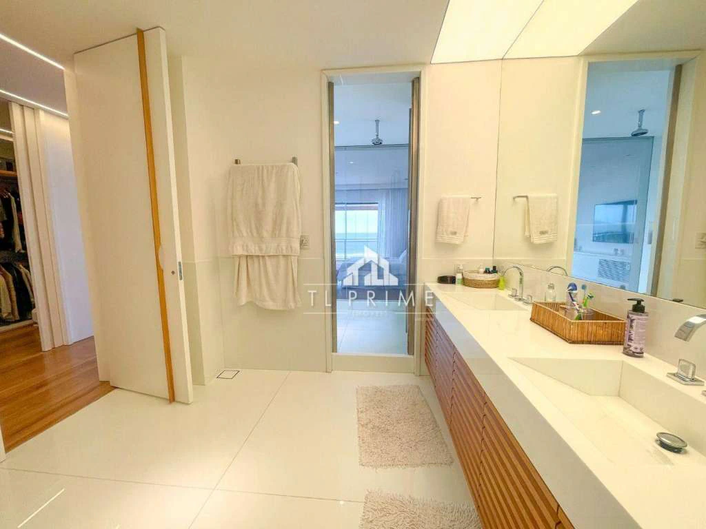Apartamento amueblado de 460 m² con 4 suites y 5 plazas — photo 21