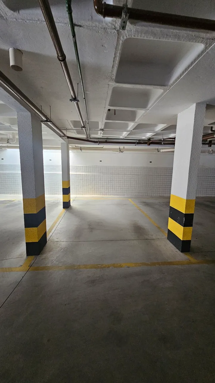 Apartamento de 2 quartos em condomínio com piscina — photo 11