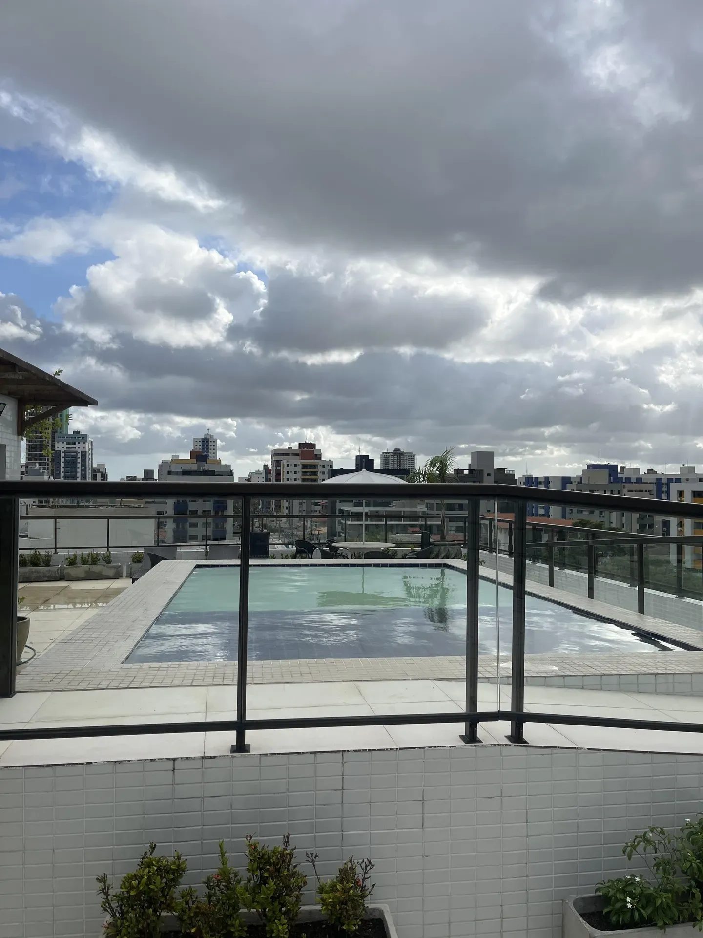 Furnished apartment with 1 bedroom and en-suite — photo 5