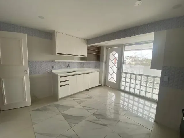Квартира с 3 спальнями, в доме есть тренажёрный зал — photo 3
