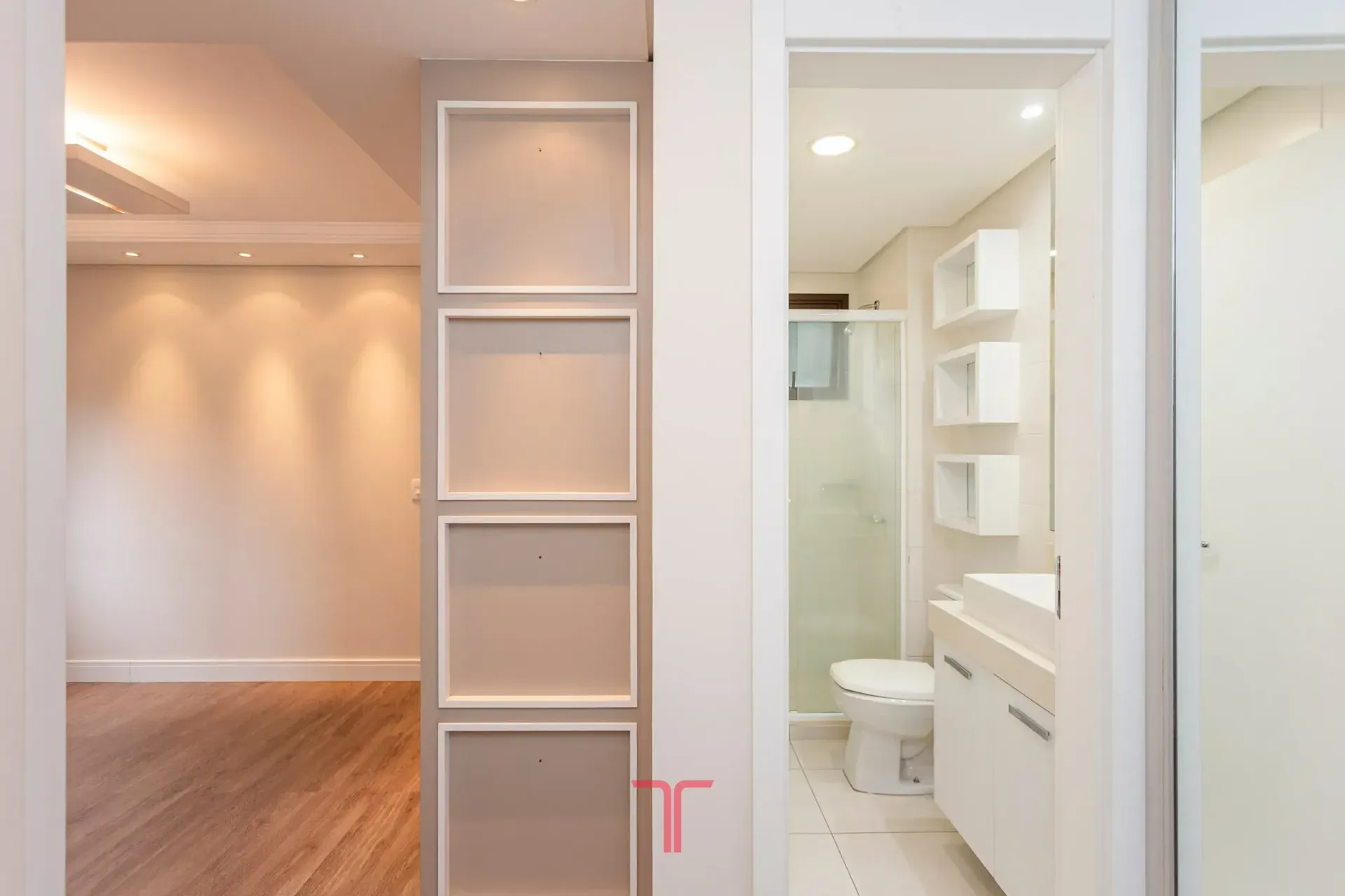 3-bedroom apartment in a building with a pool — photo 46