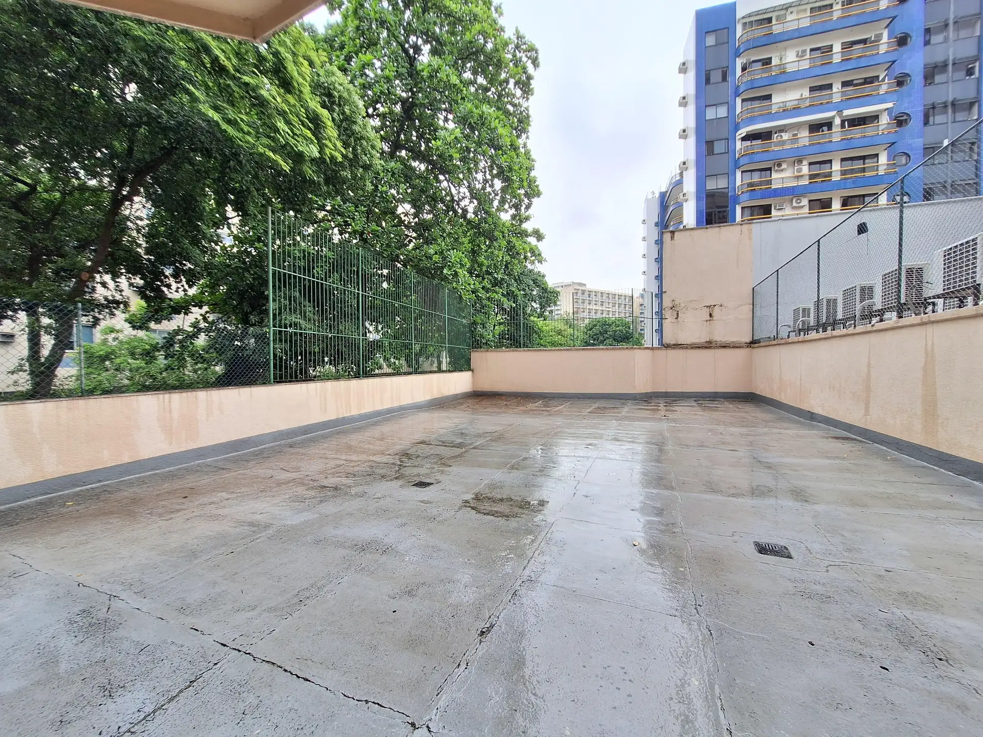 Apartamento de 75 m² com jacuzzi e varanda envidraçada — photo 7