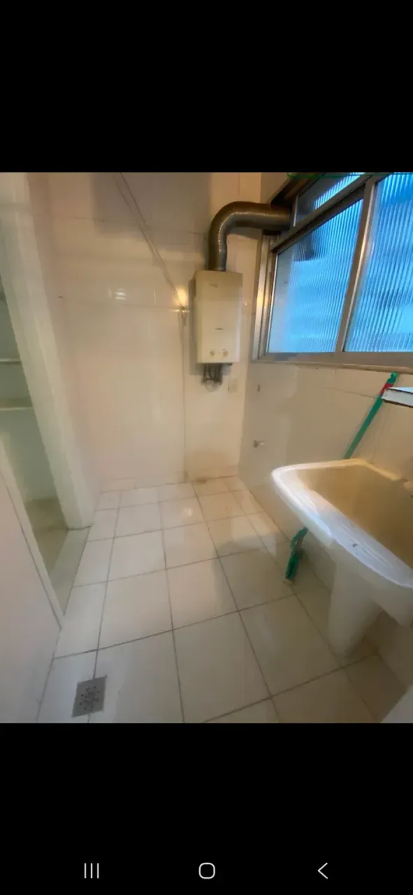 Unfurnished apartment with 2 bedrooms and 3 bathrooms — photo 4