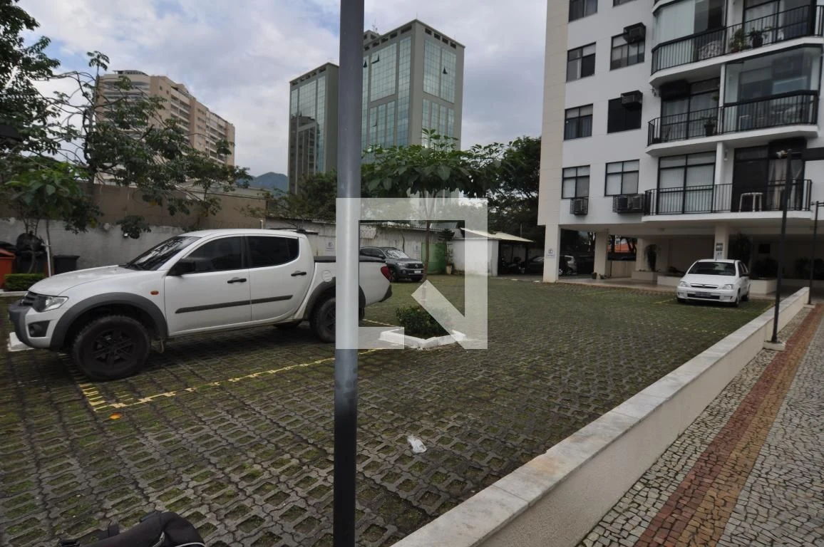Apartamento mobiliado com 3 quartos e varanda — photo 4