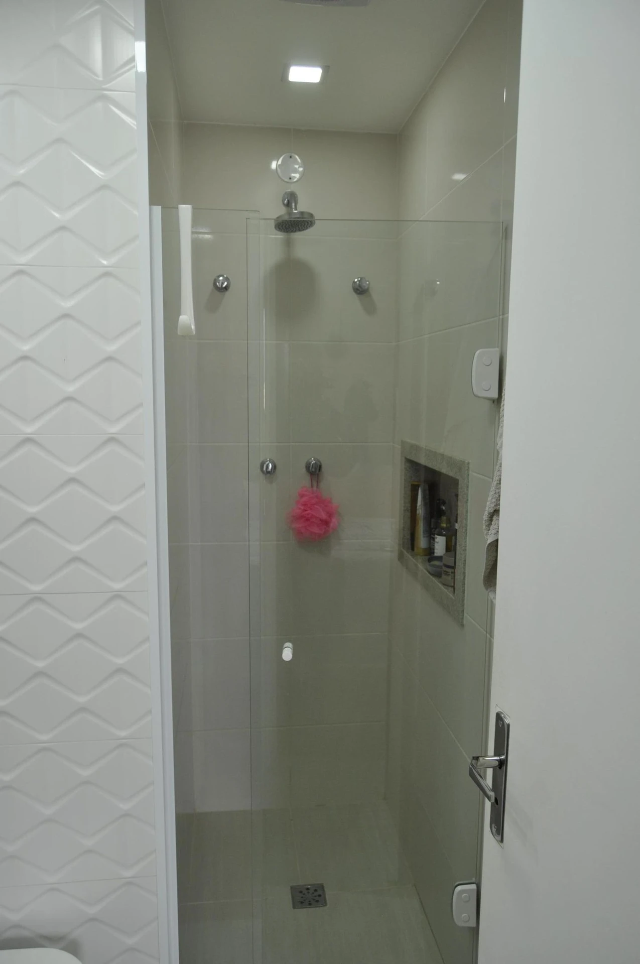 Furnished apartment, 79 m², with a washing machine — photo 16