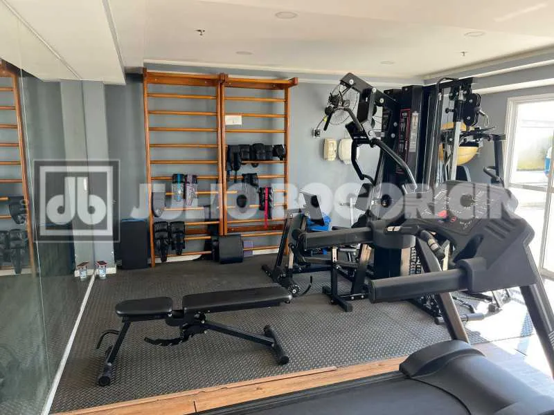 Apartamento com 2 dormitórios e lavanderia com máquina — photo 10