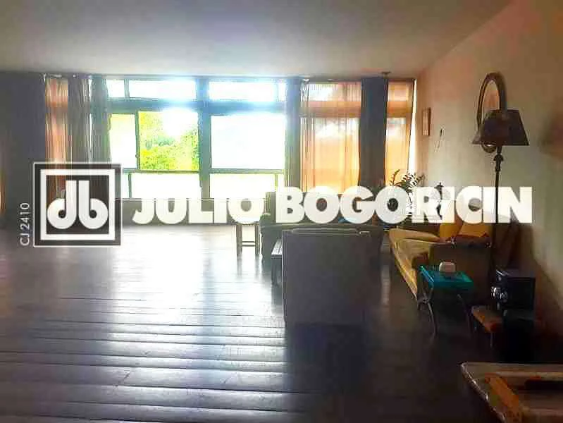 367 m² apartment with 4 bedrooms and closed gas kitchen — photo 15