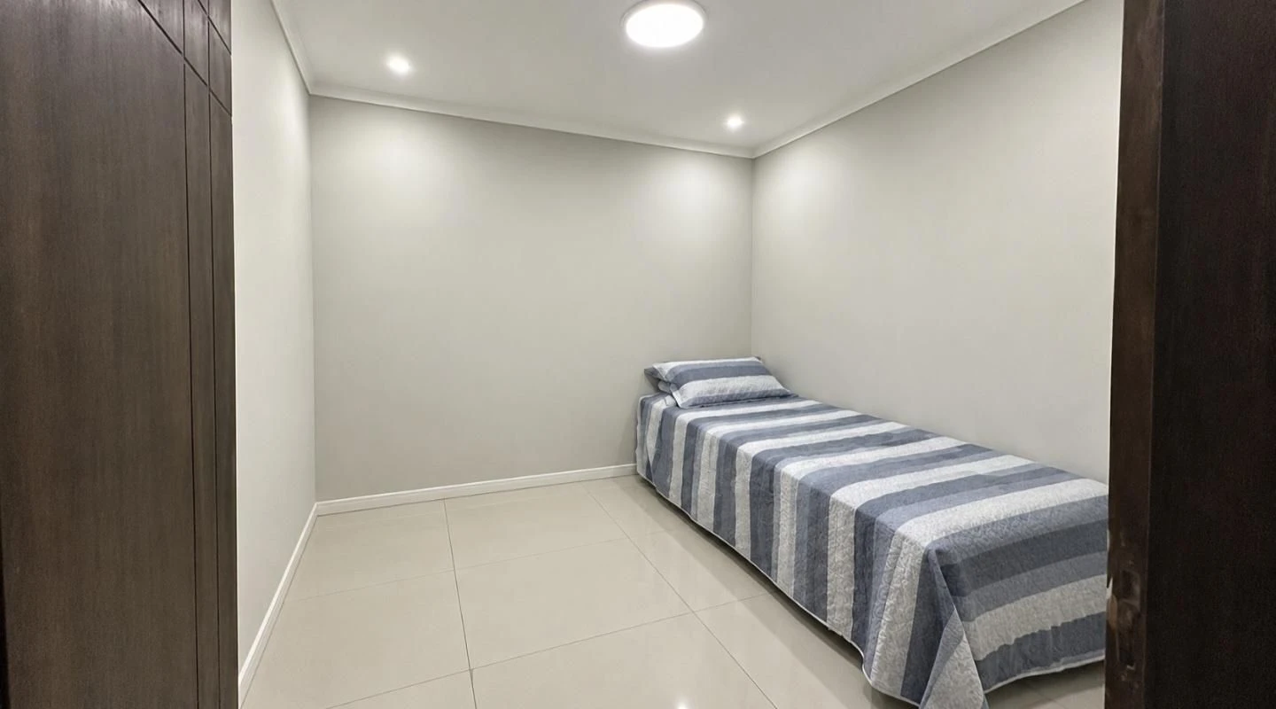 5-bedroom house, 1 with its own bathroom, 120 m² — photo 15