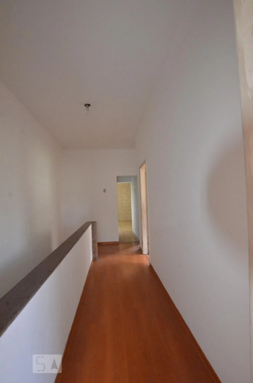 Casa sem mobília com 2 quartos, quintal e varanda — photo 8