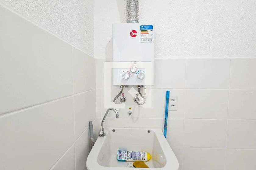 Apartamento para aluguel de 45 m² com 2 quartos e vaga — photo 2