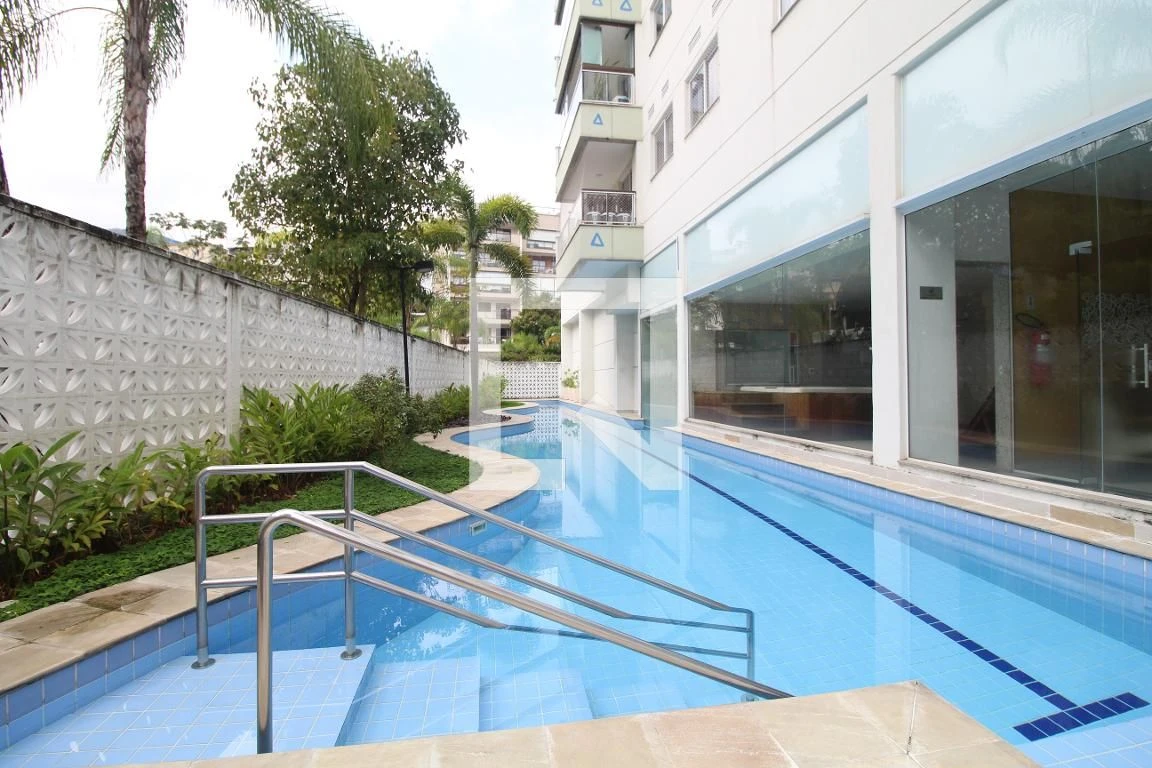 3-bedroom apartment with en-suite bathrooms and 1 parking — photo 45