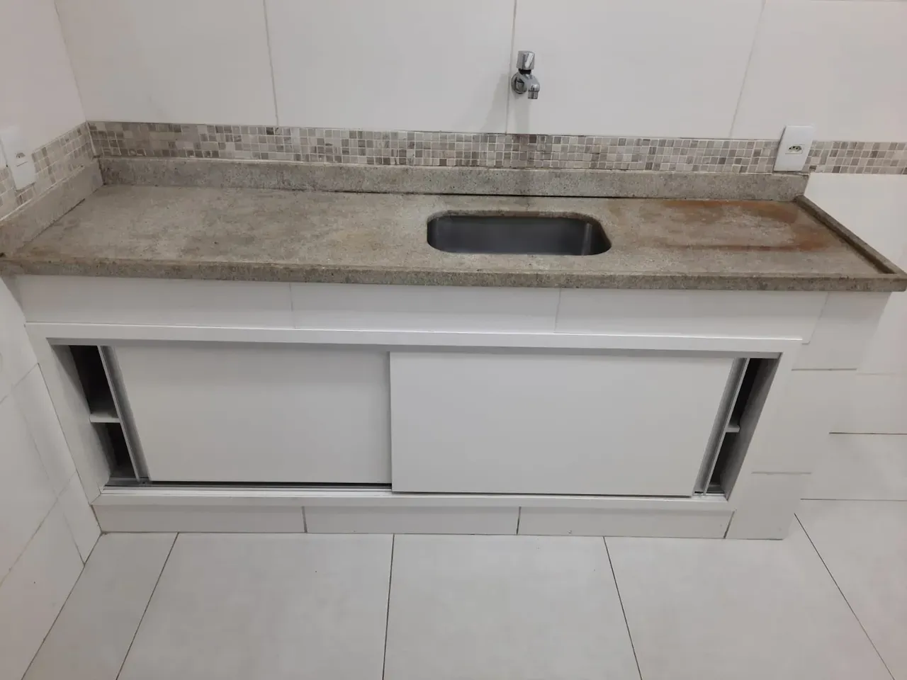 Квартира на 2-му поверсі з дерев'яною підлогою або ламінатом — photo 23