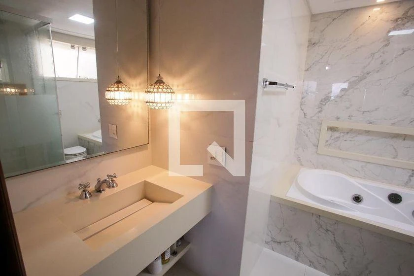 Furnished 400 m² house with 4 bedrooms and 4 bathrooms — photo 15