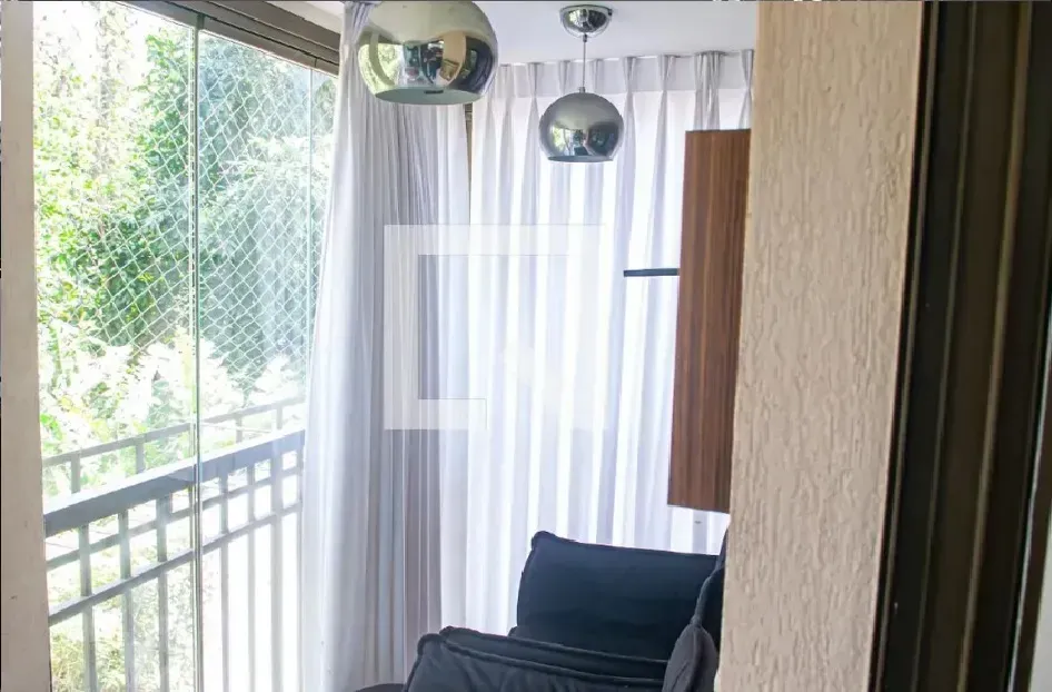 Furnished 3-bedroom apartment with 2 bathrooms — photo 11
