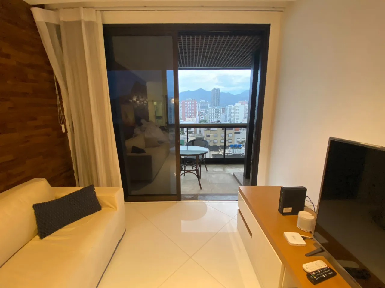 Furnished 2-bedroom apartment with balcony, 95 m² — photo 8