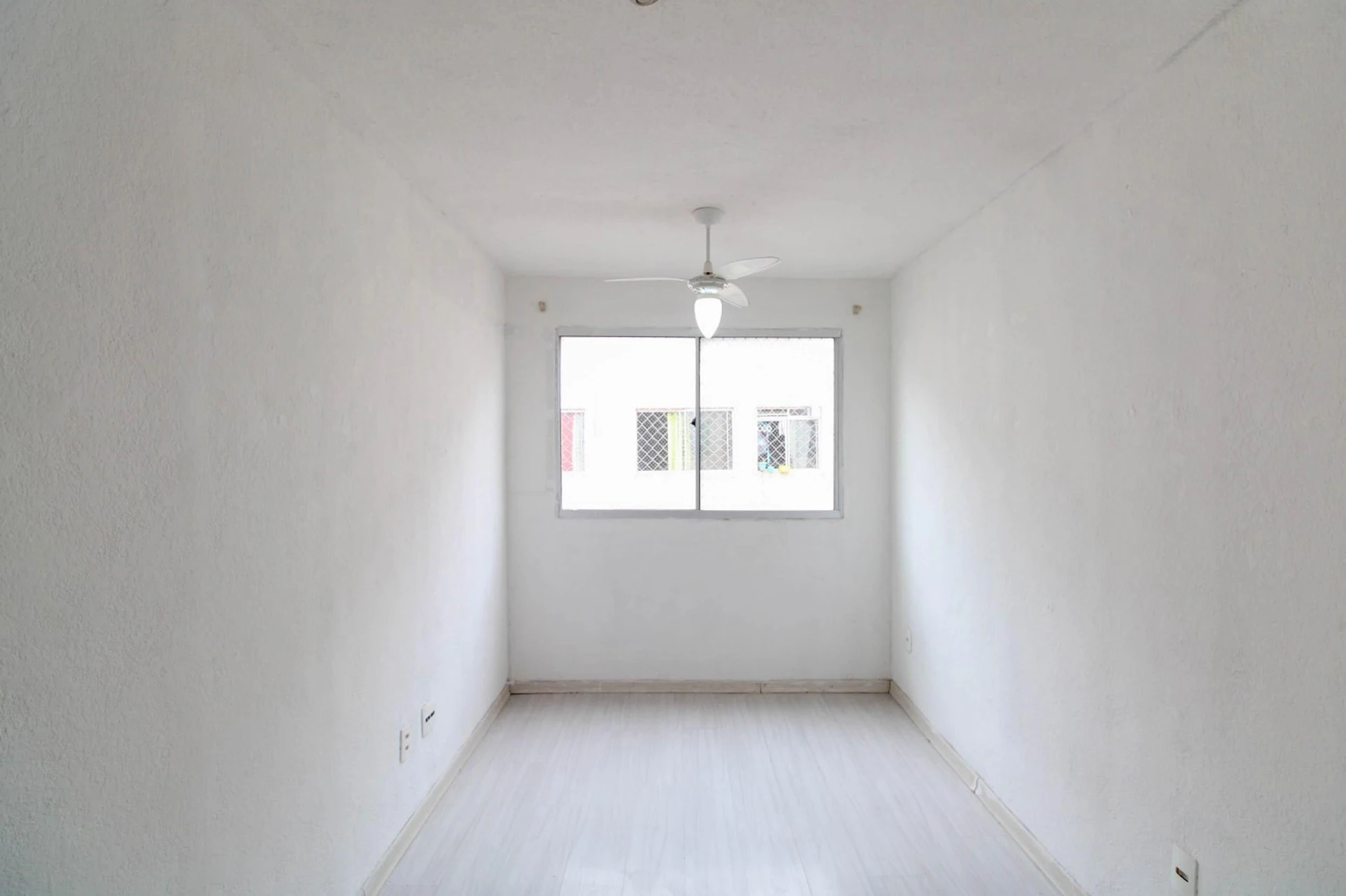 Rental apartment with 2 bedrooms and 1 parking space — photo 23