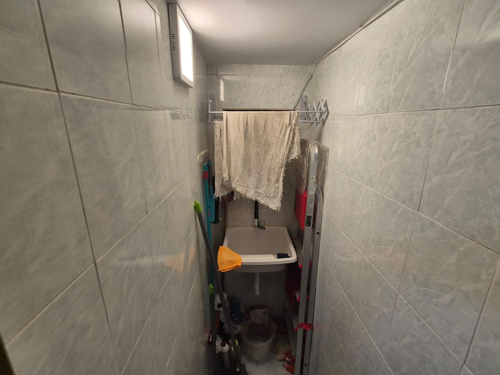 1-bedroom apartment with a closed kitchen and 2 parking — photo 19