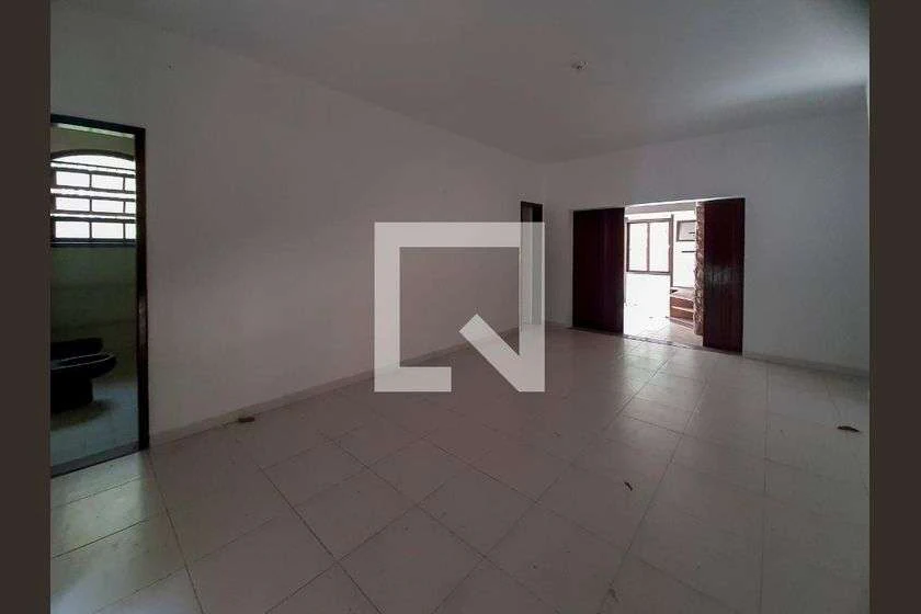 House with 6 bedrooms and 9 bathrooms, 911 m² and 3 parking — photo 26