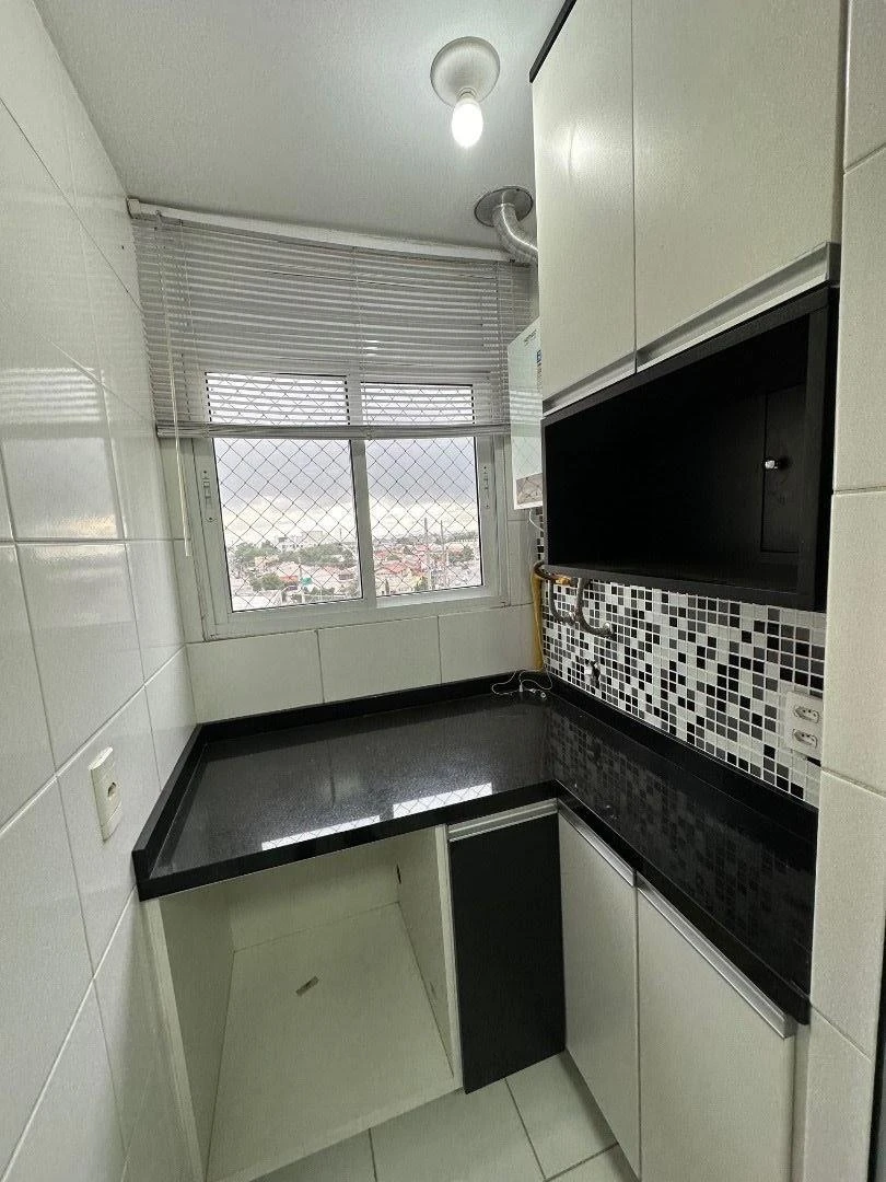 2-bedroom apartment with a home office in Curitiba — photo 12