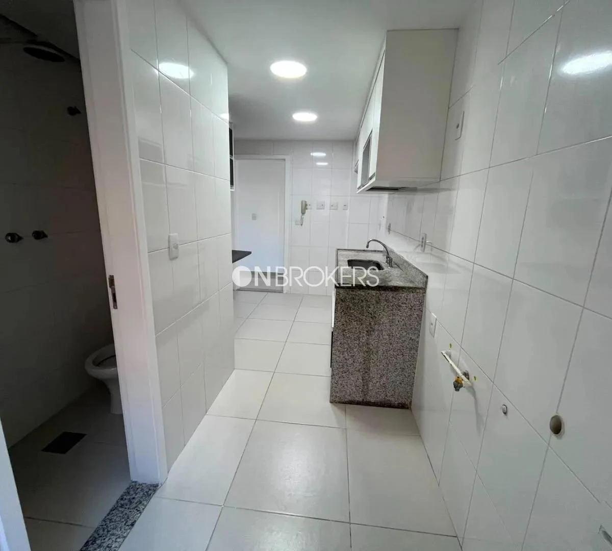 Apartamento de 86 m² com 3 quartos e varanda — photo 11