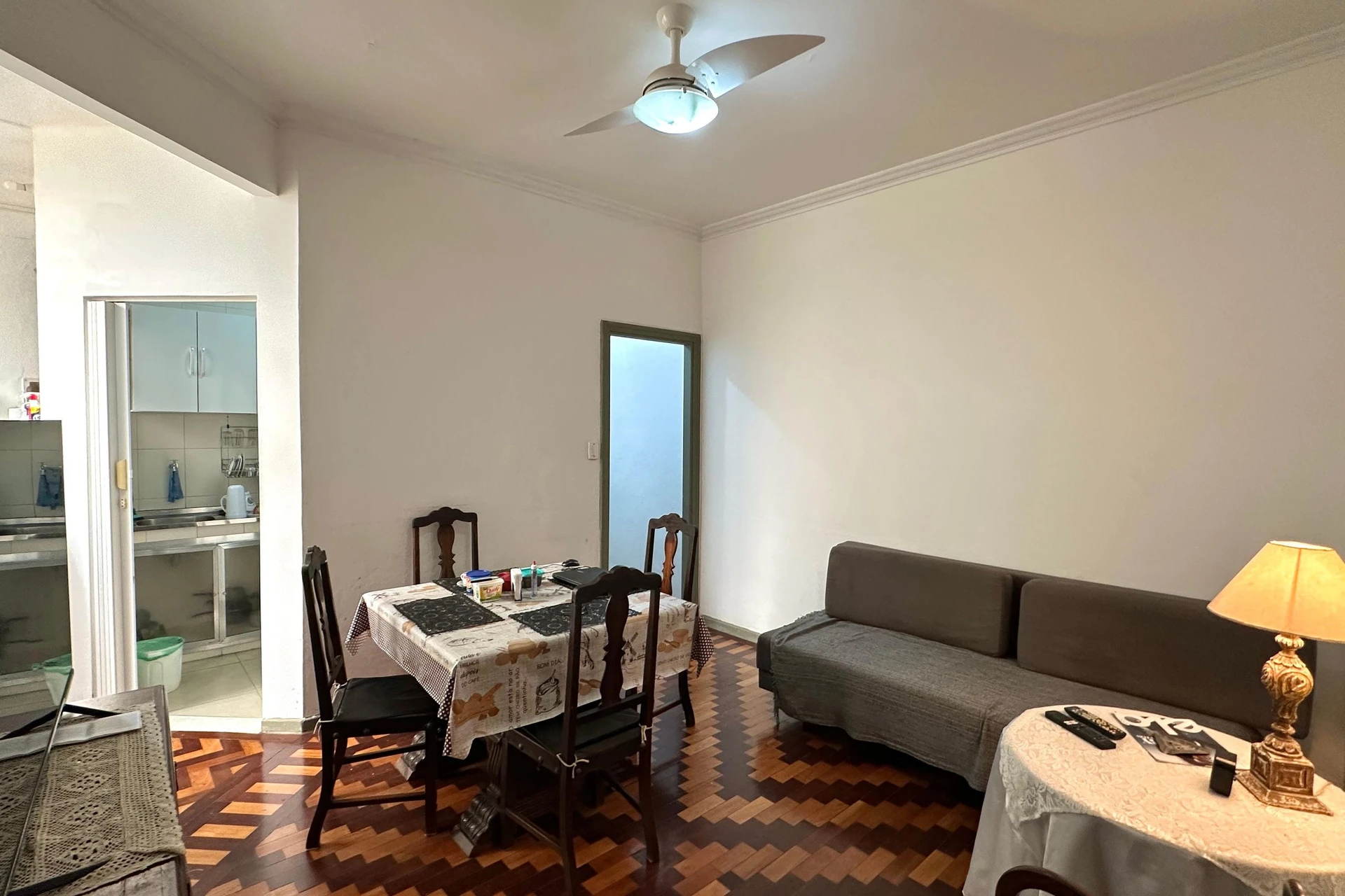 Furnished apartment with 3 bedrooms and a balcony — photo 9