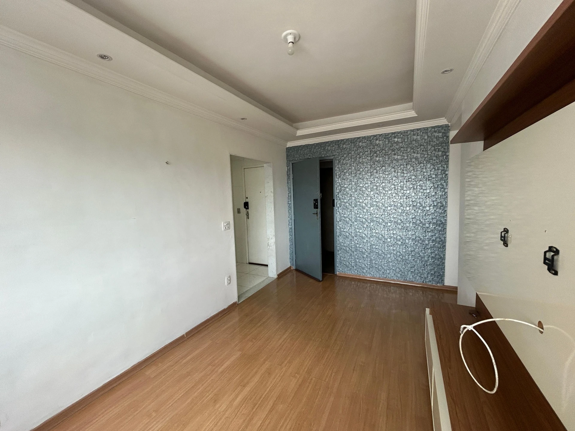 Home office in a 2-bedroom apartment, 47 m² — photo 28