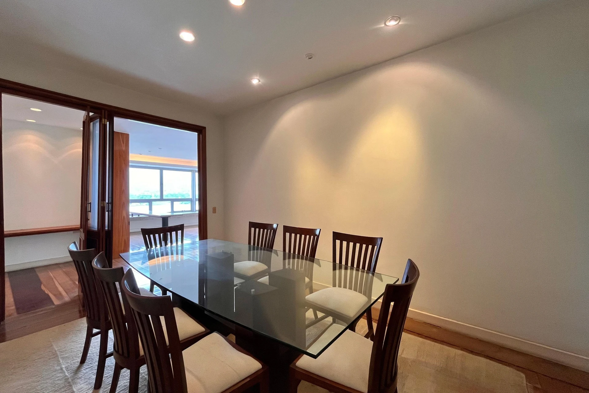 3-bedroom apartment with a water view — photo 59