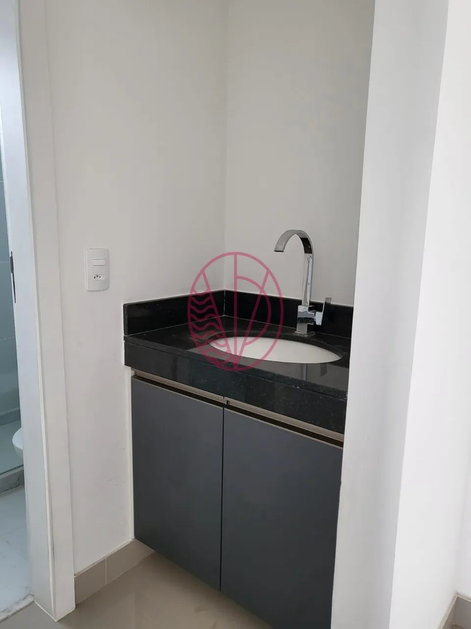 1-bedroom apartment with mountain views and balcony — photo 17