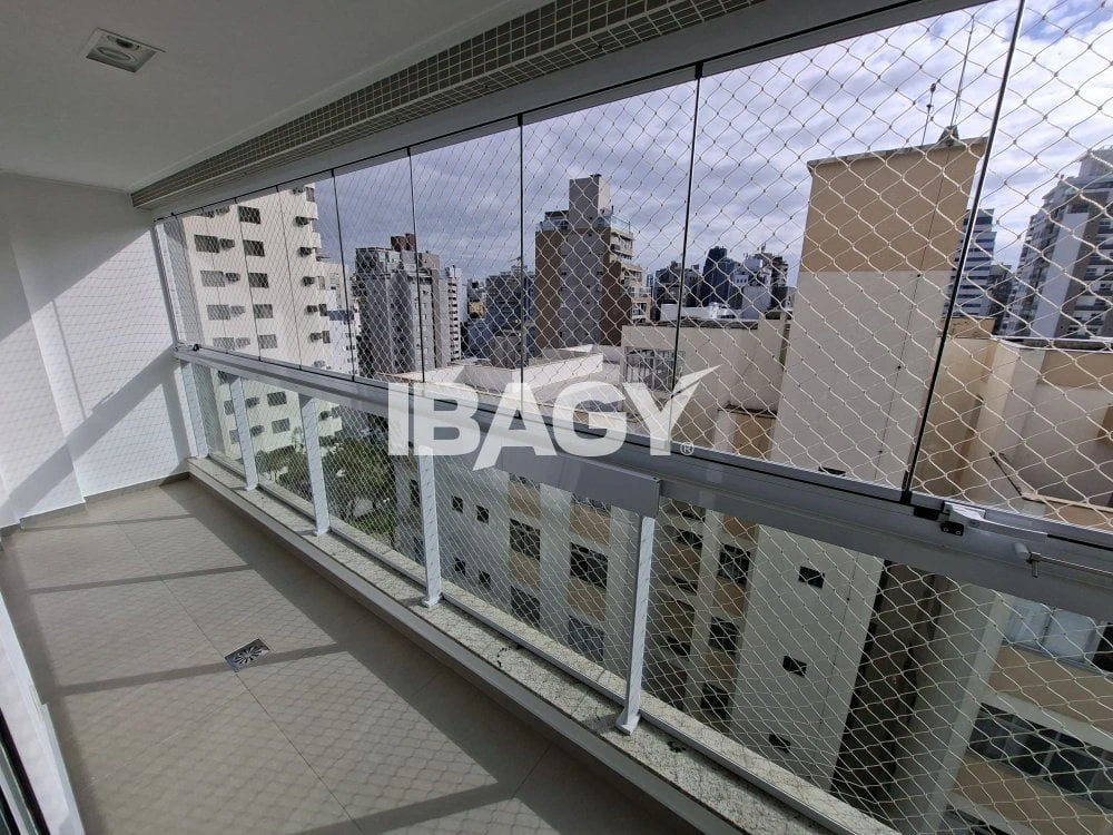 Apartamento de 1 dormitório com cozinha integrada e 2 vagas — photo 3